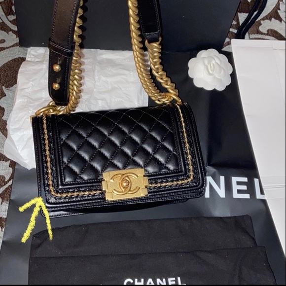 GONE🎉🎉💛💛Chanel small boy limited ed RARE 💛 - Picture 3 of 17